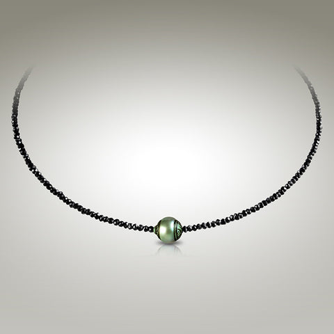 Moana Chic - Black Spinel Choker