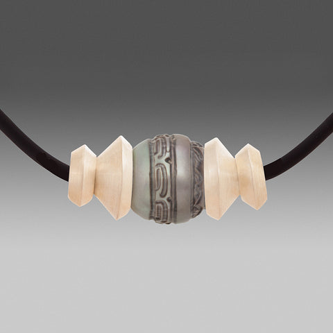 Moana Cruise Choker